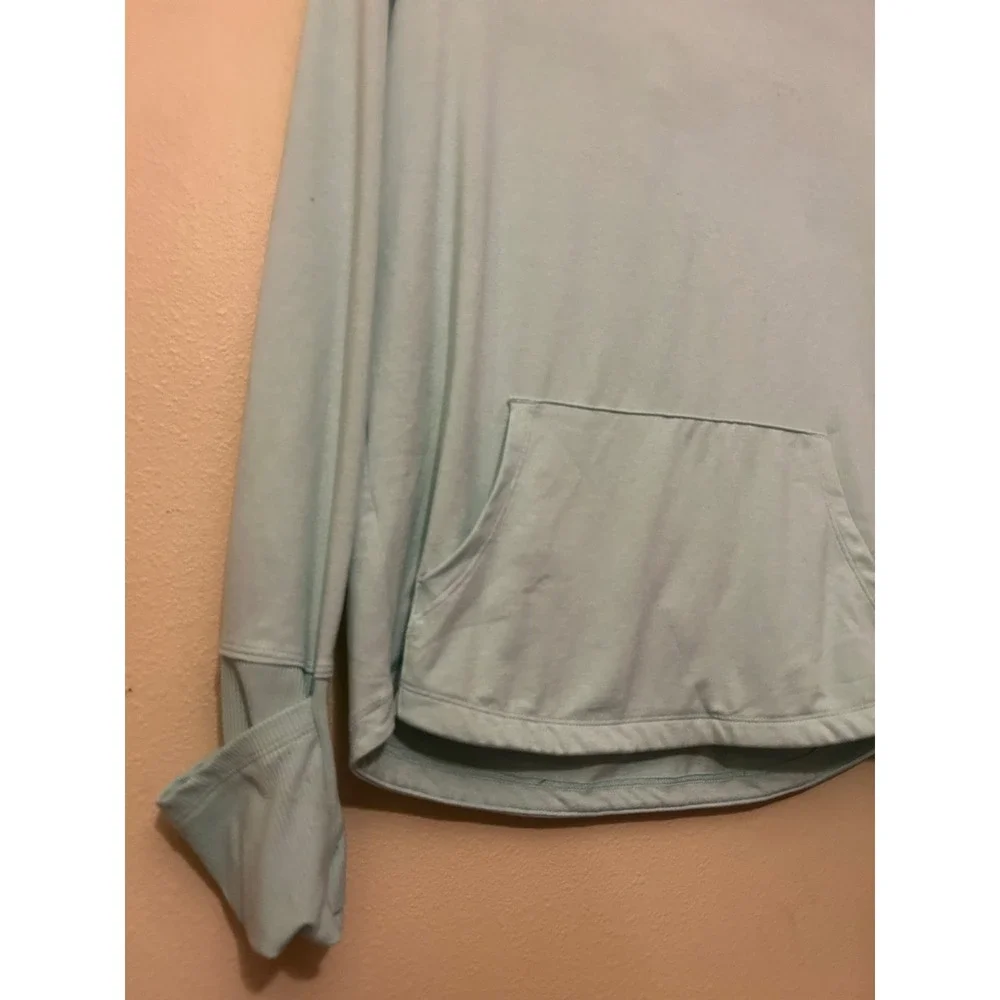 Athleta Girl Hoodie Kids XL 14 Light Blue Good Thumbhole Performance Pullover
